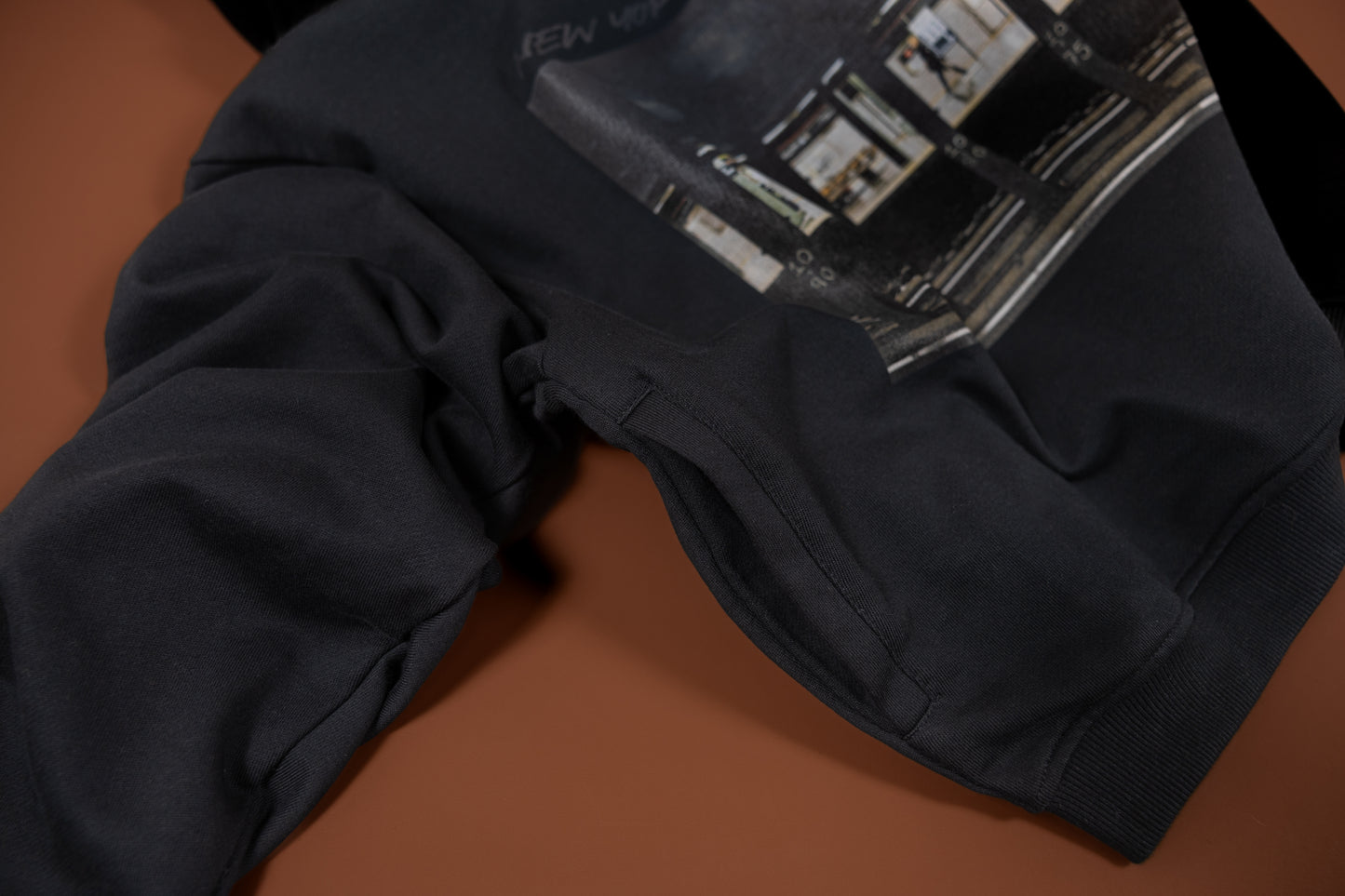 Boxy Hoodie- Subway - Black