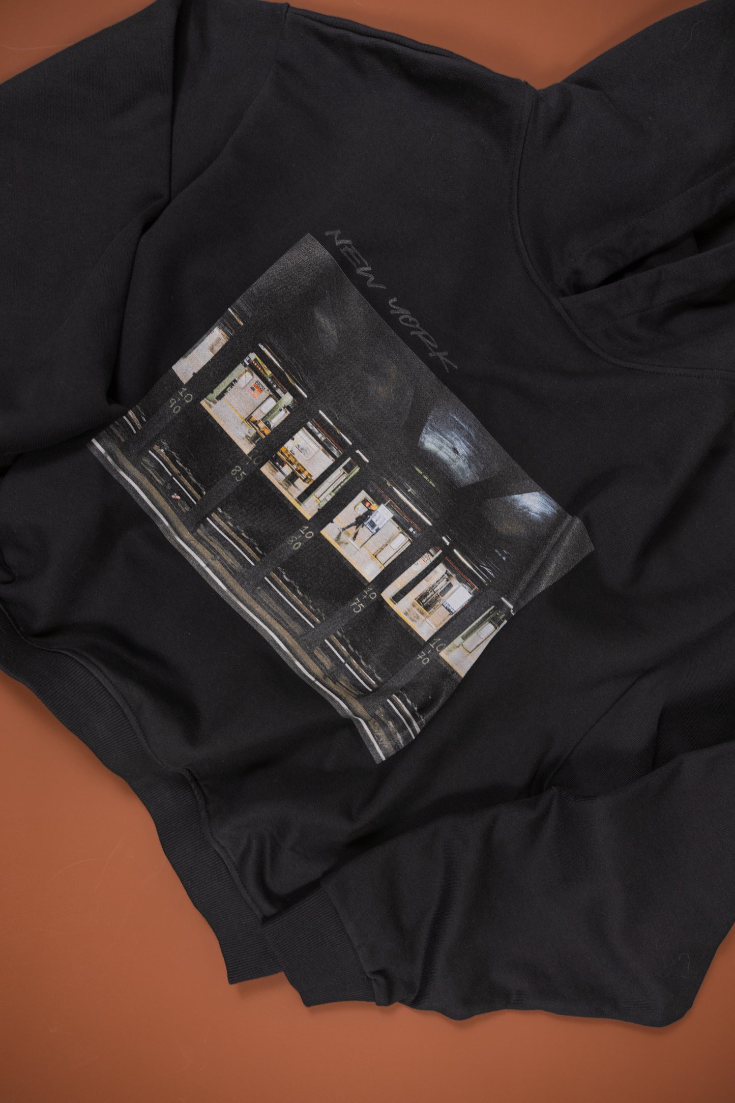 Boxy Hoodie- Subway - Black